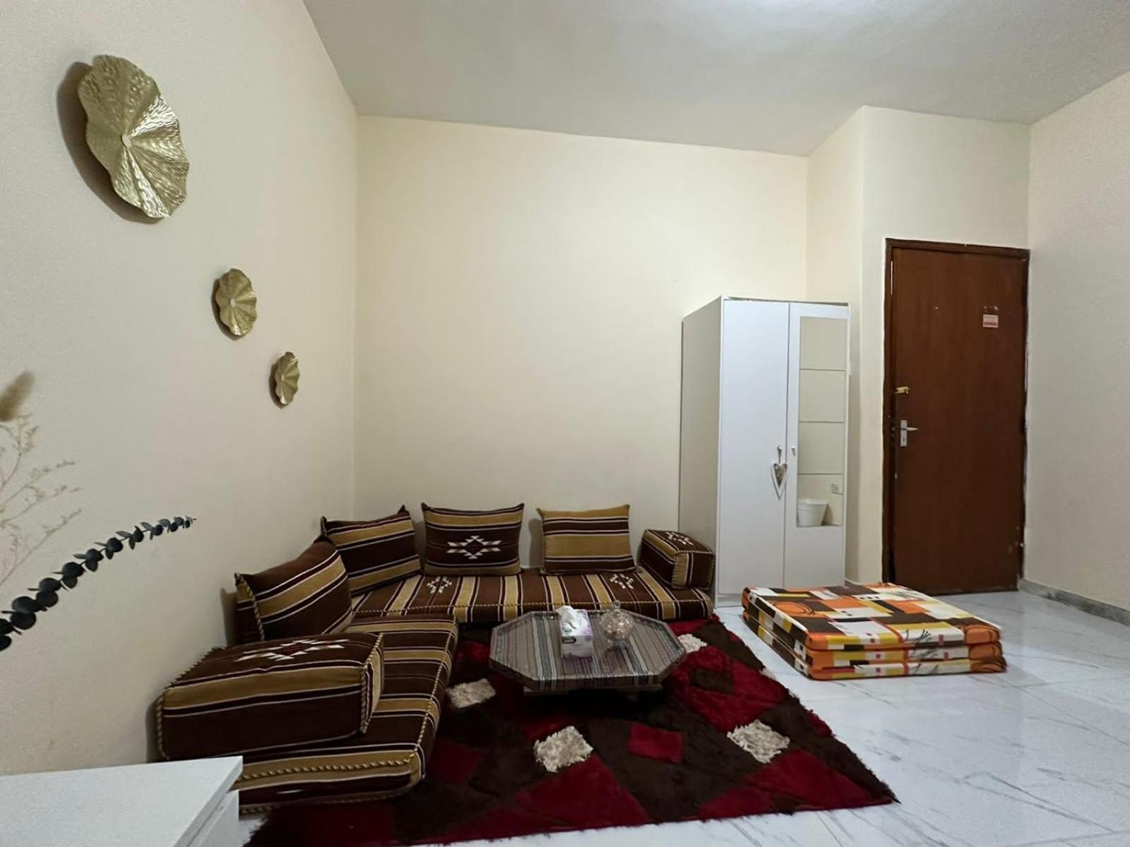 Cozy Corner 2024 Apartman Abu Dzabi Kültér fotó