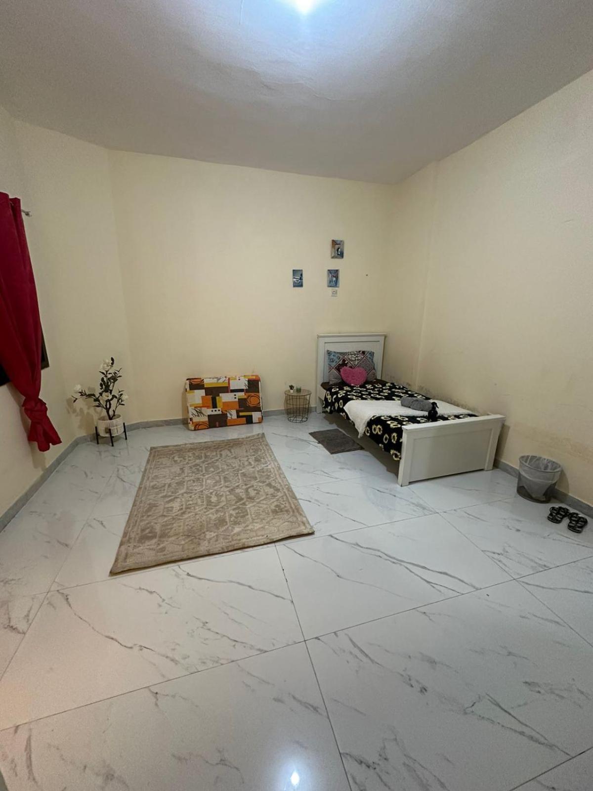 Cozy Corner 2024 Apartman Abu Dzabi Kültér fotó