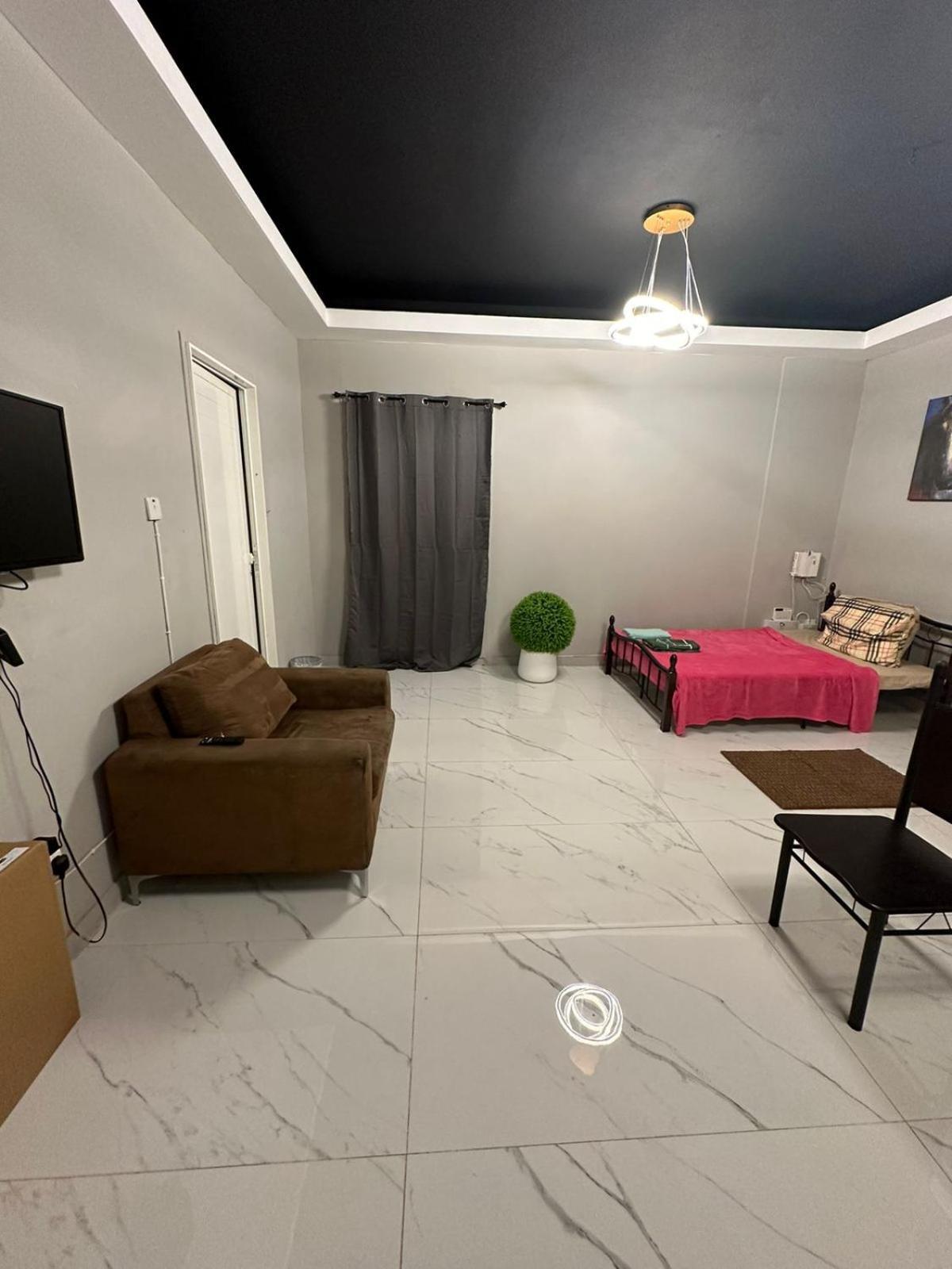 Cozy Corner 2024 Apartman Abu Dzabi Kültér fotó