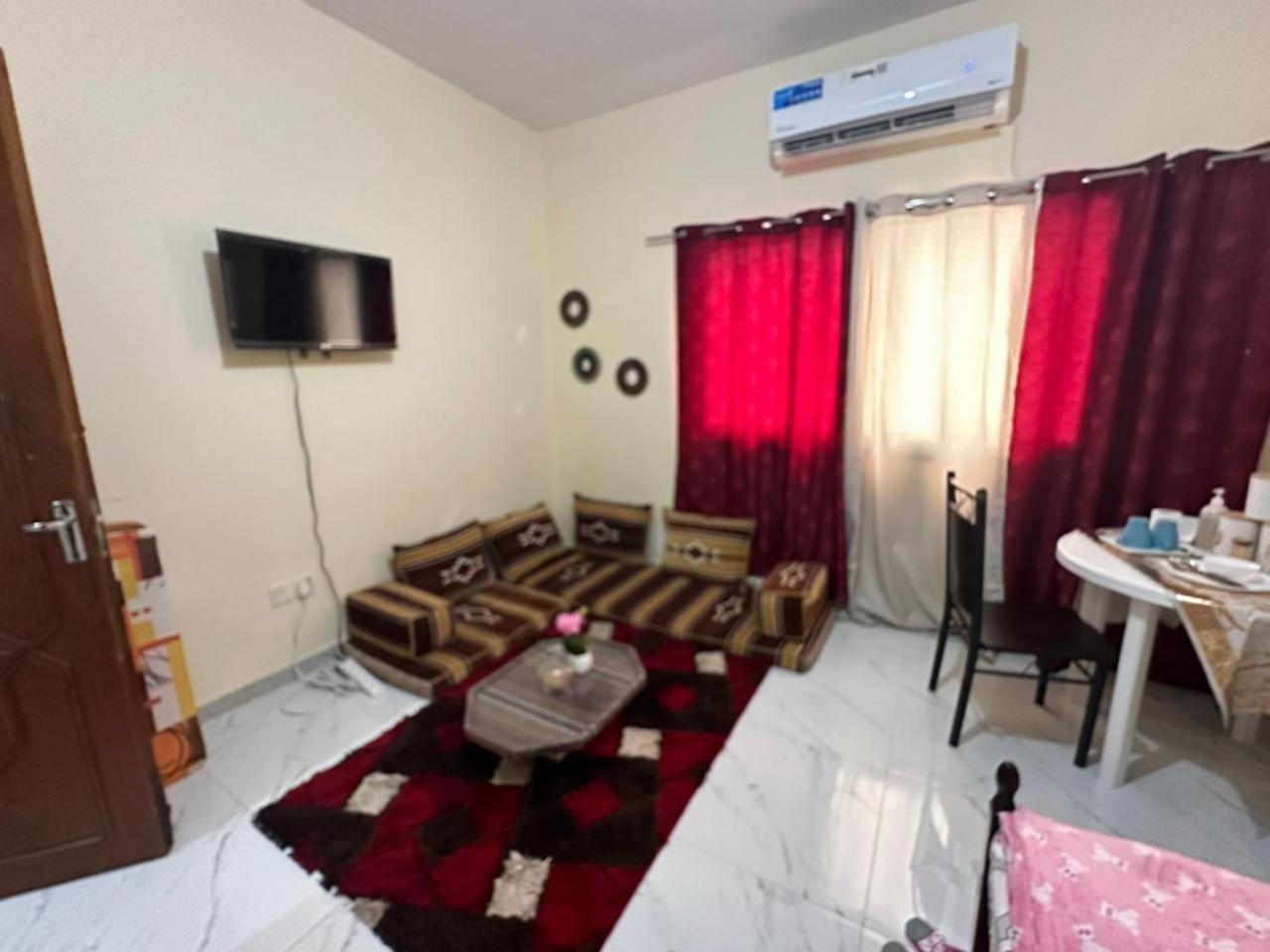 Cozy Corner 2024 Apartman Abu Dzabi Kültér fotó